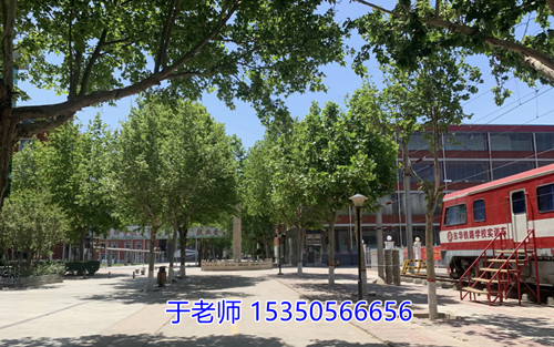 石家莊東華鐵路學校在校生多少人？
