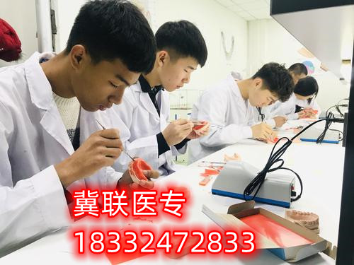 初中畢業(yè)學(xué)口腔可以升學(xué)哪些學(xué)校？